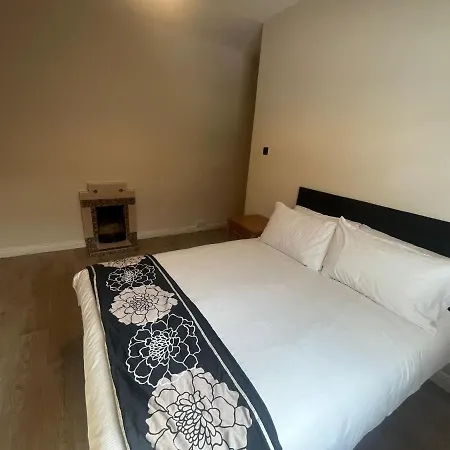 Yeats Self Catering And Bar Lägenhet Galway